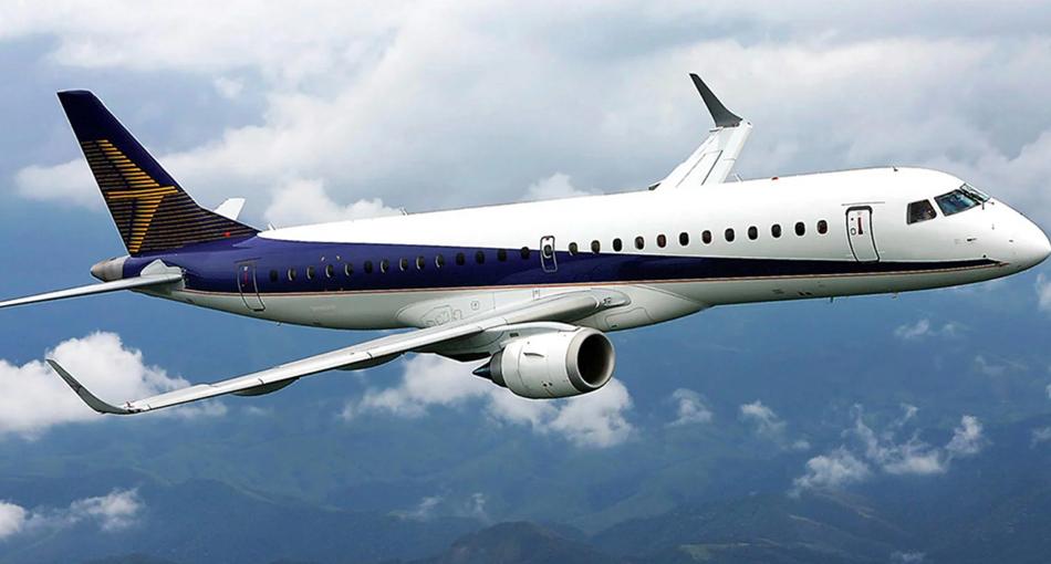 Embraer 195